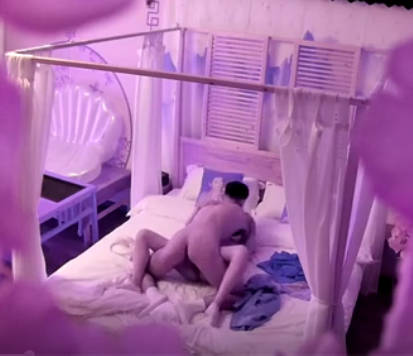 【情趣兔耳朵嗲嗲清纯萌妹】卫生间马桶上假屌骑坐爸爸操我好多水淫语骚话不断持续输出搞得娇喘连连喊爽