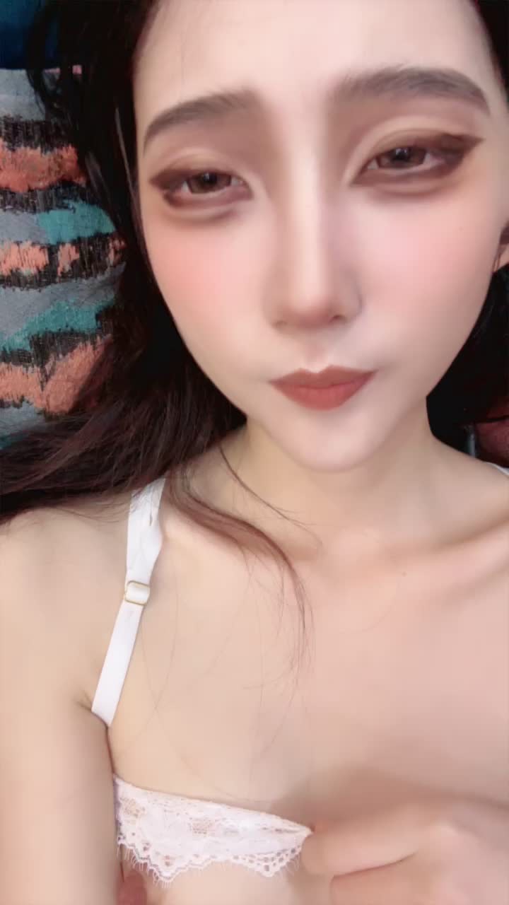 二零二五九月十六号_菠萝吹吹1